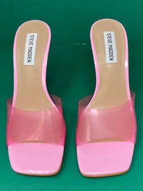 Steve Madden | Signal Sandal in Pink
